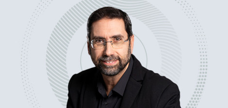 Mr. Noam David Reshelbach